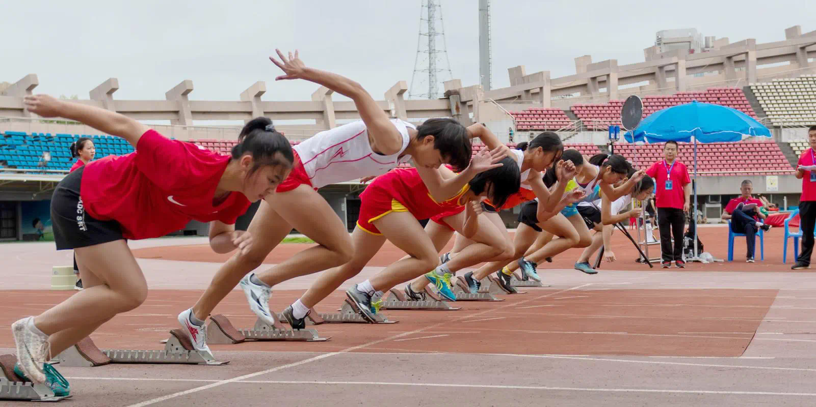 军霞室内健身器材怎么样